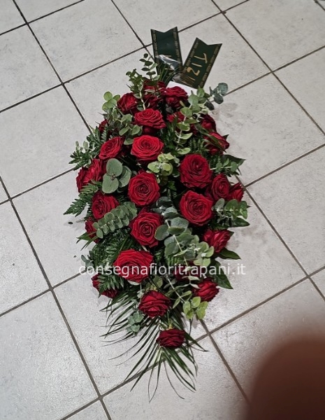 Cuscino di rose rosse